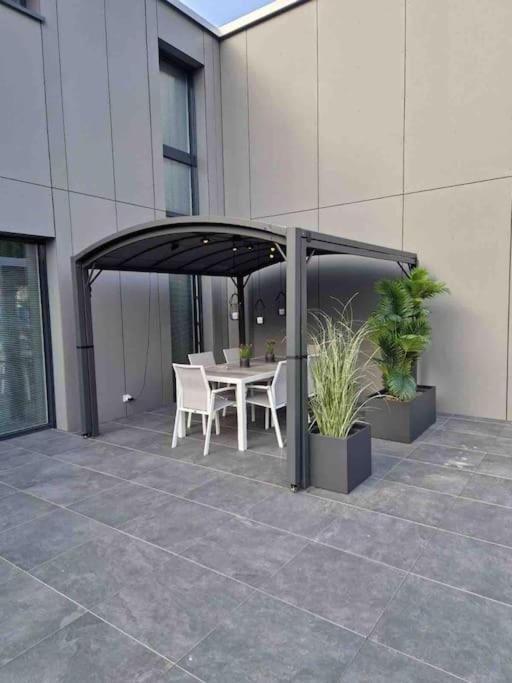 Labpark Terrace Apartment Melano Exterior photo